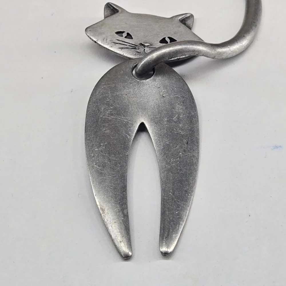 JJ Jonette Brooch Silver Tone Kitty Cat Articulated Large Pin Collectible